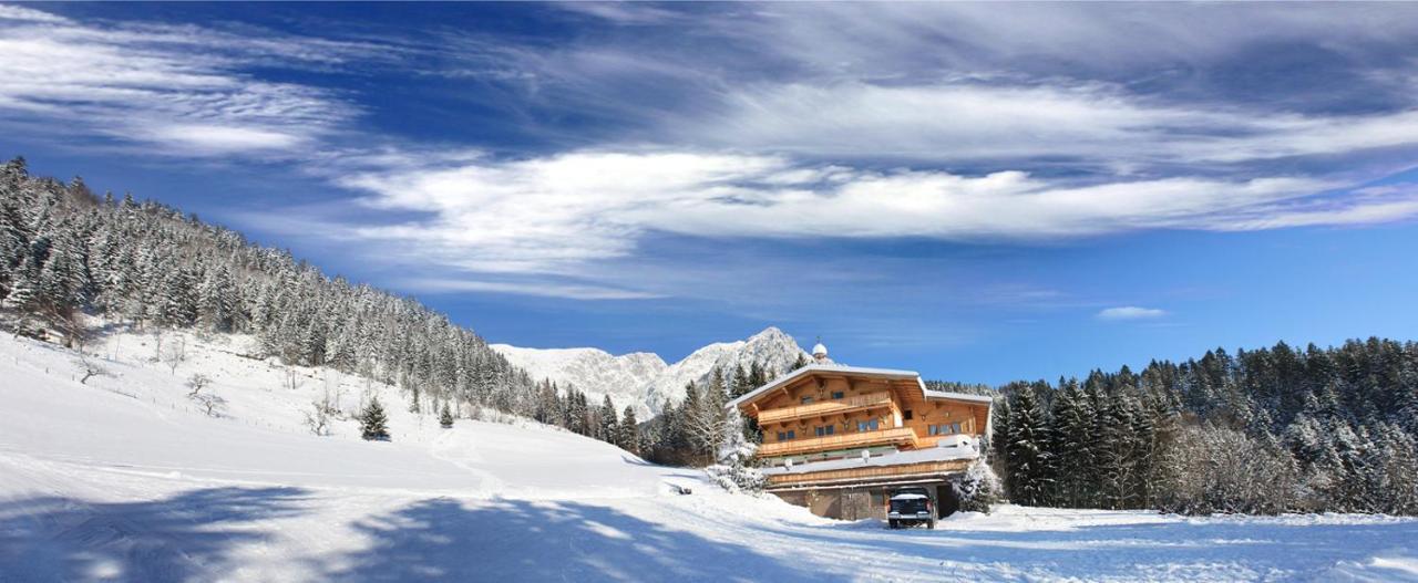 Boutique-Pension Jaegerwirt Scheffau am Wilden Kaiser Exteriör bild