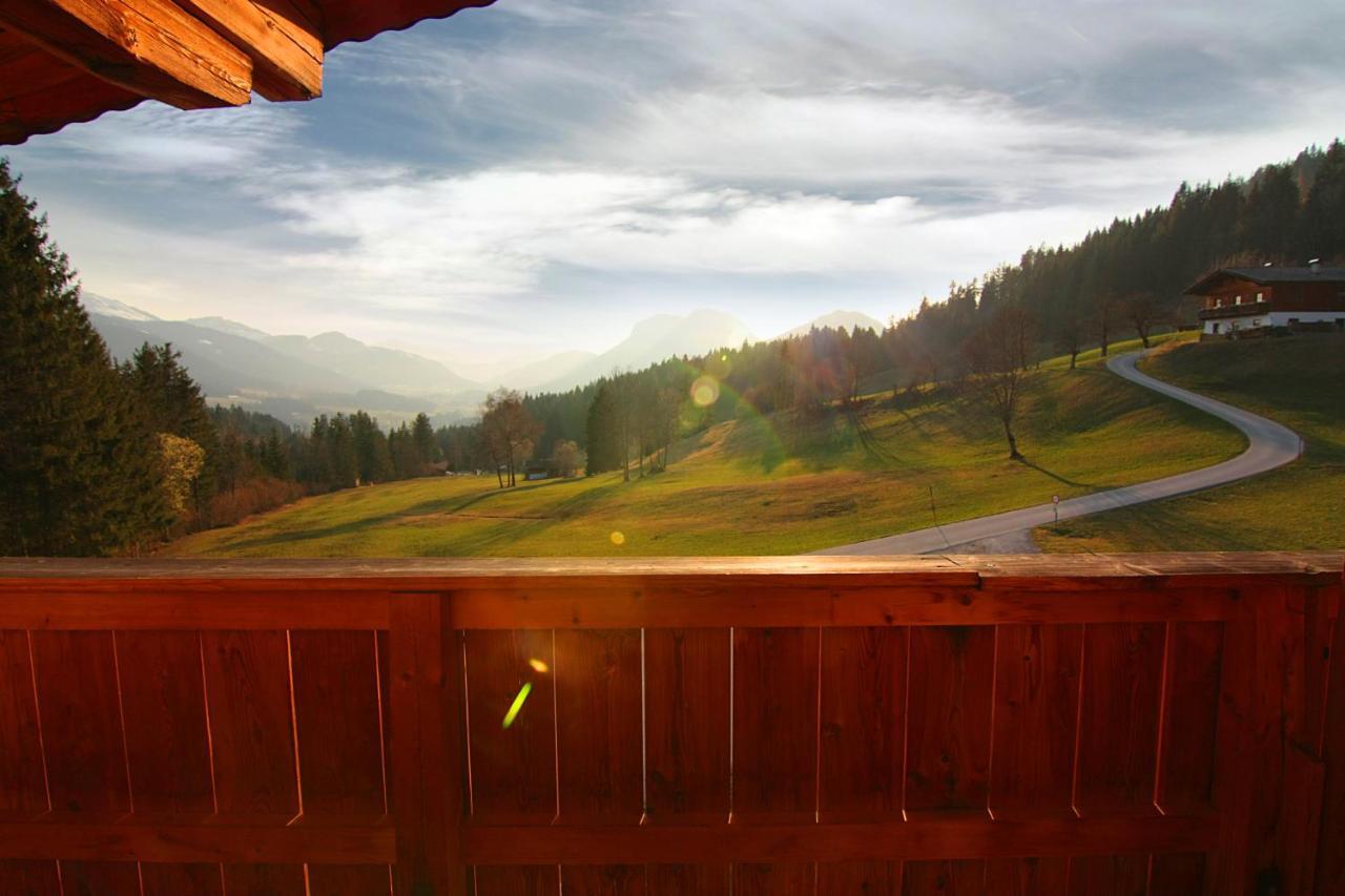 Boutique-Pension Jaegerwirt Scheffau am Wilden Kaiser Exteriör bild